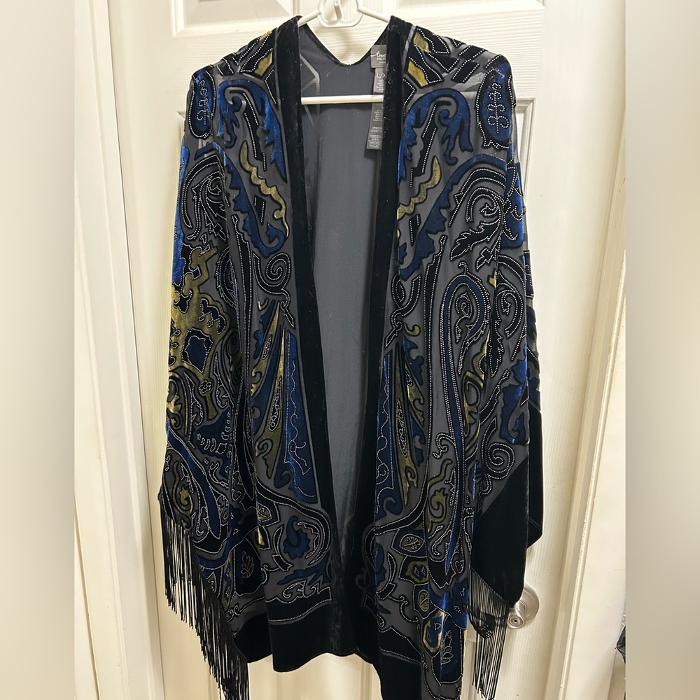 Beautiful Kimono - Burnout Velvet. Black with blue and gold highlights. L/XL